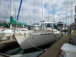 39 foot sail boat -- Apresski